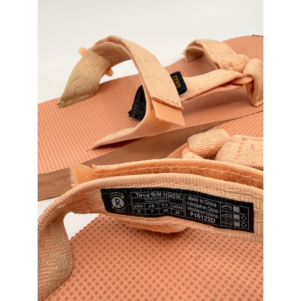 Teva Original Universal Sandals Peach Apricot Strappy Sport 1124230 Womens 9 - Picture 7 of 7